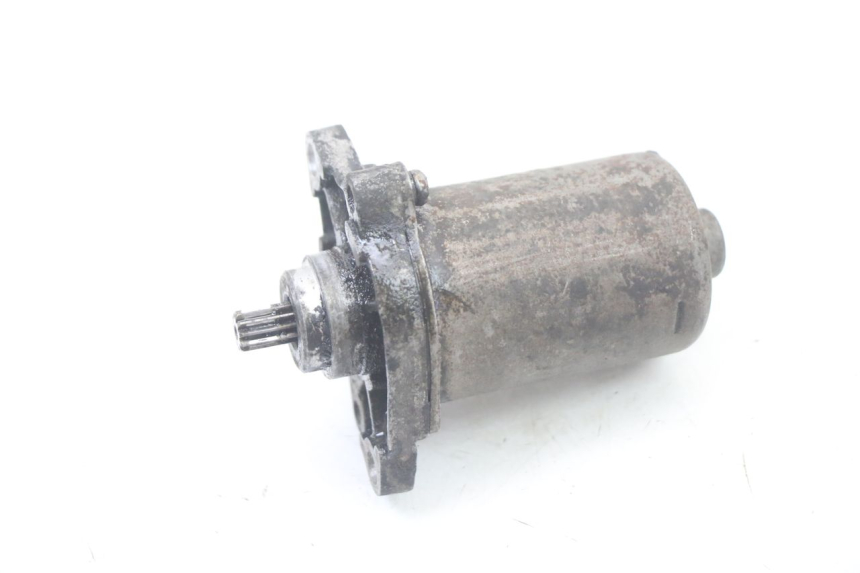 photo de STARTMOTOR PIAGGIO VESPA LX 2T 50 (2005 - 2013) - Zoom op gebruiksstaat