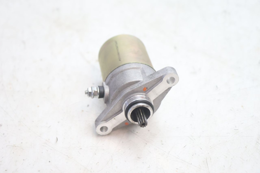 photo de STARTMOTOR JM MOTORS R-MAX TECH 50 (2024 - 2026) - Overzicht