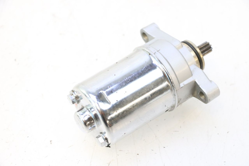 photo de STARTMOTOR KEEWAY RY6 2T 50 (2011 - 2019) - Technische close-up