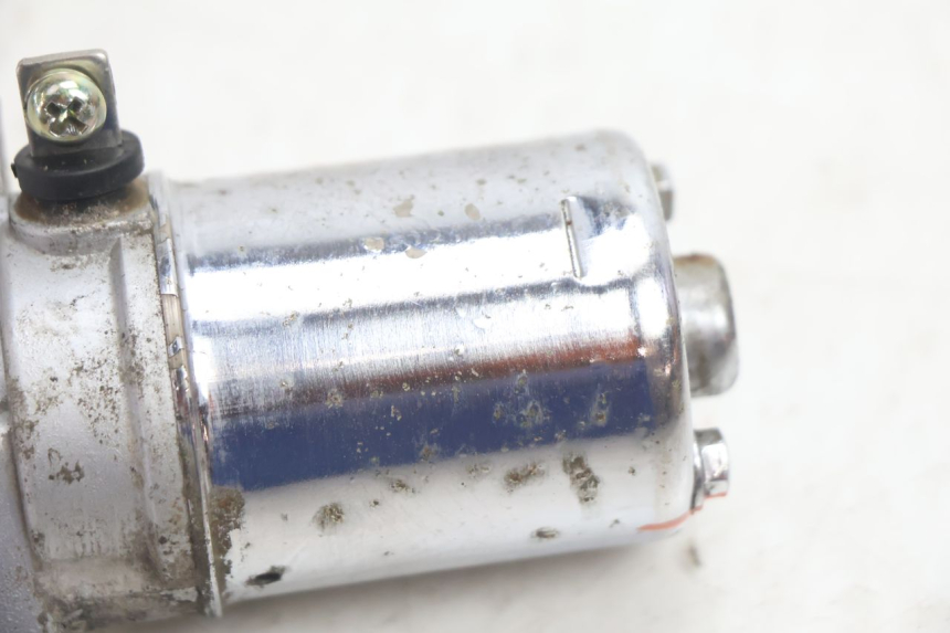photo de STARTMOTOR KEEWAY RY6 2T 50 (2011 - 2019) - Zoom op gebruiksstaat