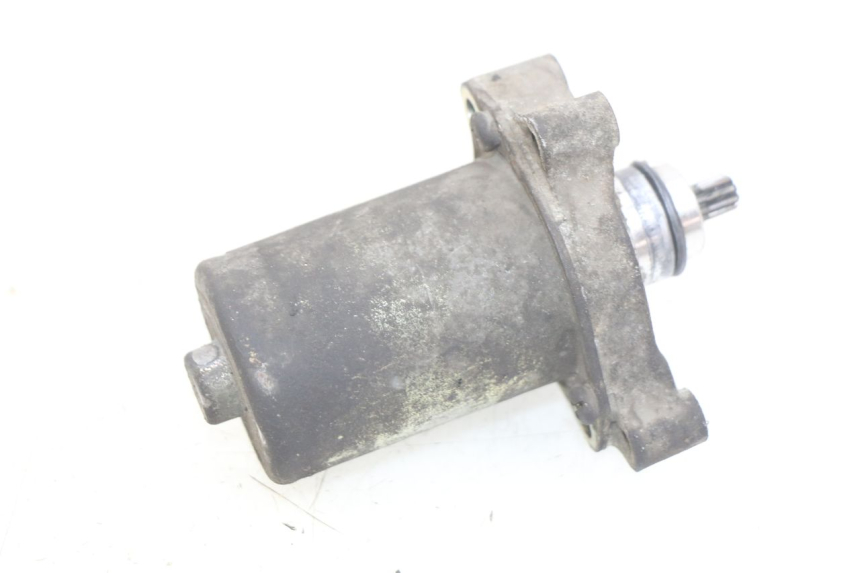 photo de STARTMOTOR APRILIA SCARABEO 100 (2003 - 2012) - Detail van het onderdeel