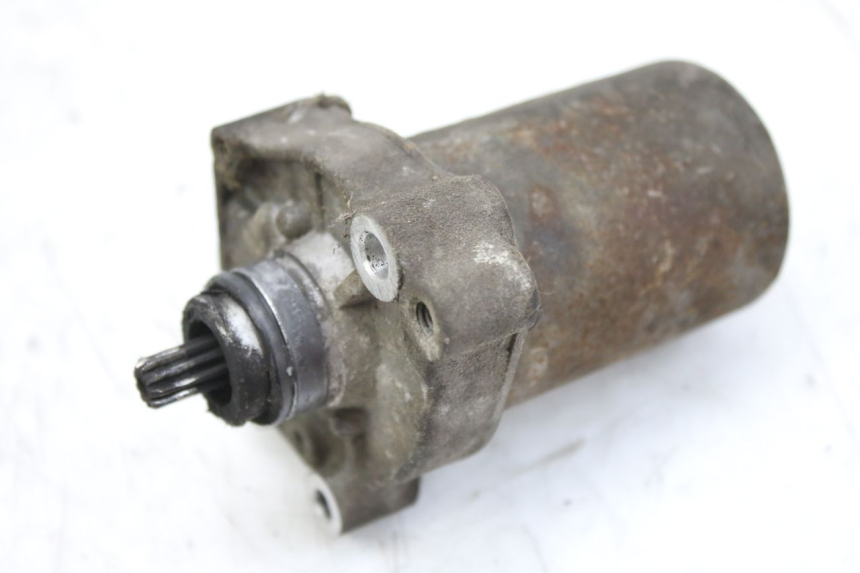 photo de STARTMOTOR APRILIA SCARABEO 100 (2003 - 2012) - Detail van het onderdeel