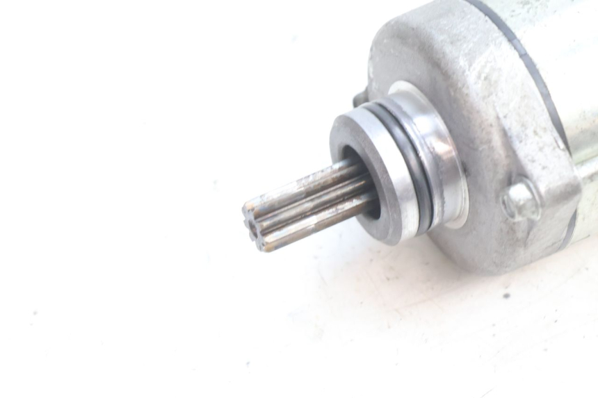 photo de STARTMOTOR HONDA SH 125 (2001 - 2003) - Detail van het onderdeel
