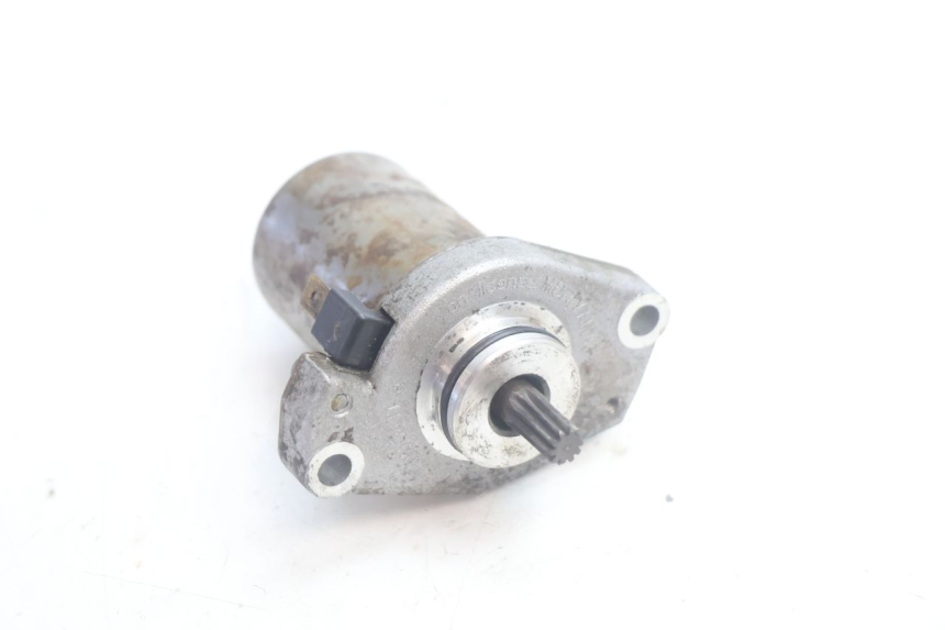 photo de STARTMOTOR YAMAHA SLIDER 50 (1999 - 2004) - Bevestigingspunten