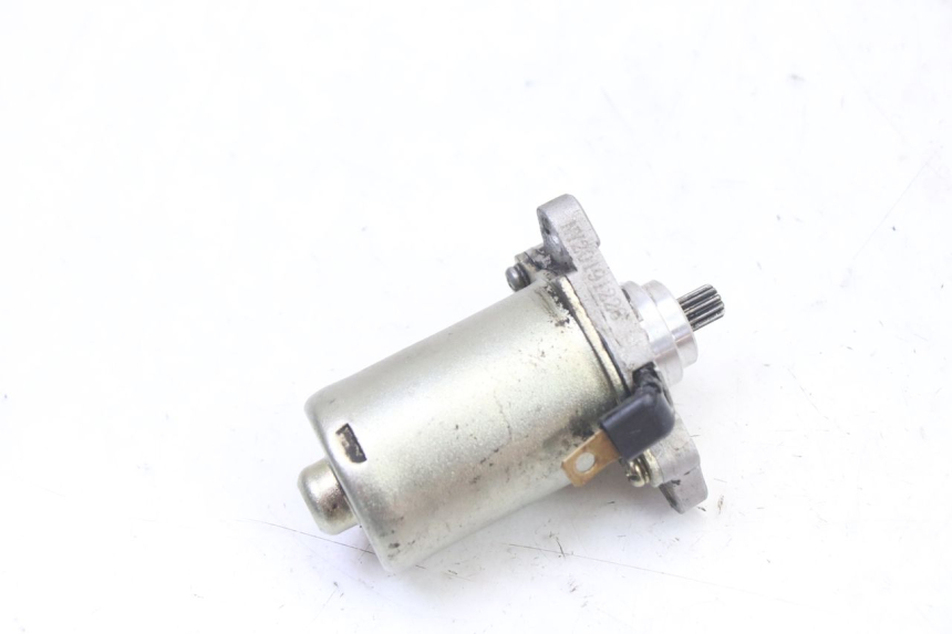 photo de STARTMOTOR APRILIA SR 2T 50 (2018 - 2022) - Andere kijkhoek