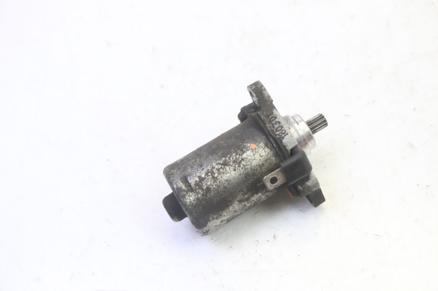 photo de STARTMOTOR APRILIA SR R 2T LC 50 (2018 - 2021) - Zoom op gebruiksstaat