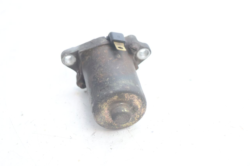 photo de STARTMOTOR PEUGEOT STREETZONE NAKED 2T 50 (2014 - 2018) - Bevestigingspunten