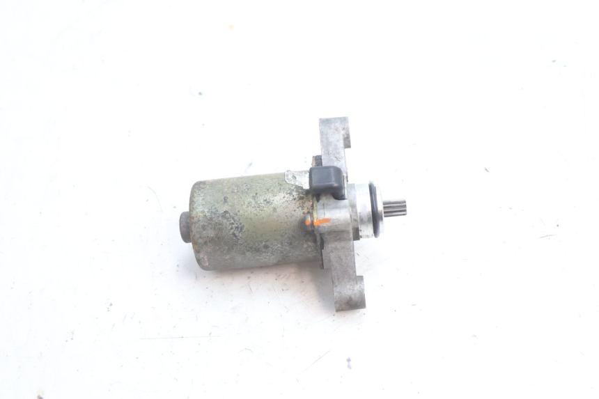 photo de STARTMOTOR KYMCO SUPER 8 2T 50 (2007 - 2013) - Andere kijkhoek