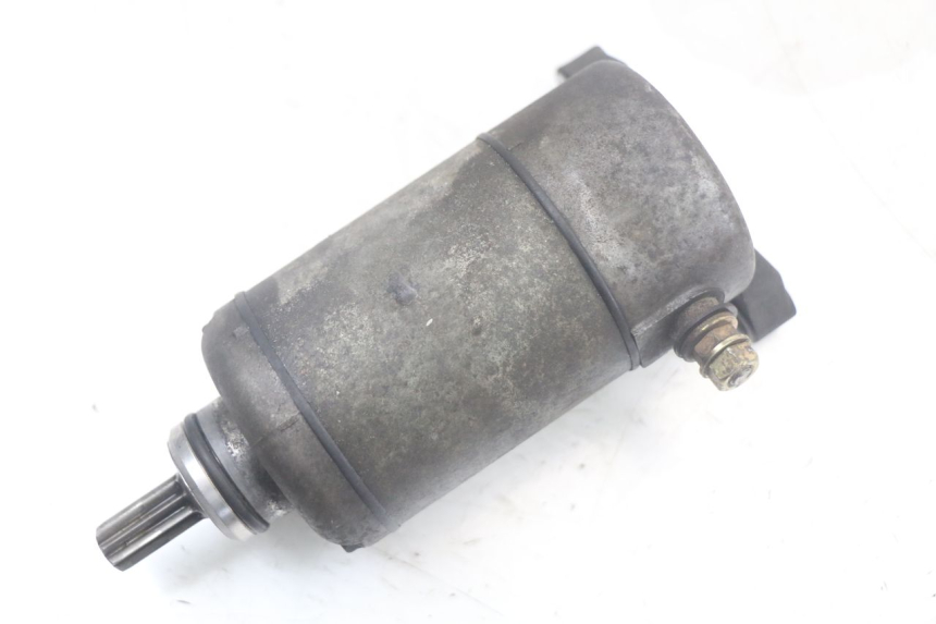 photo de STARTMOTOR SUZUKI SV N 650 (1999 - 2002) - Detail van het onderdeel