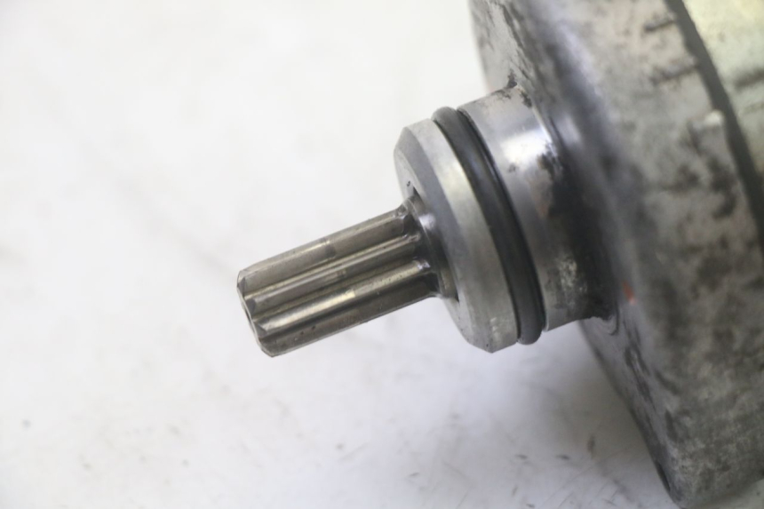 photo de STARTMOTOR YAMAHA TDM ABS 900 (2002 - 2014) - Detail van het onderdeel