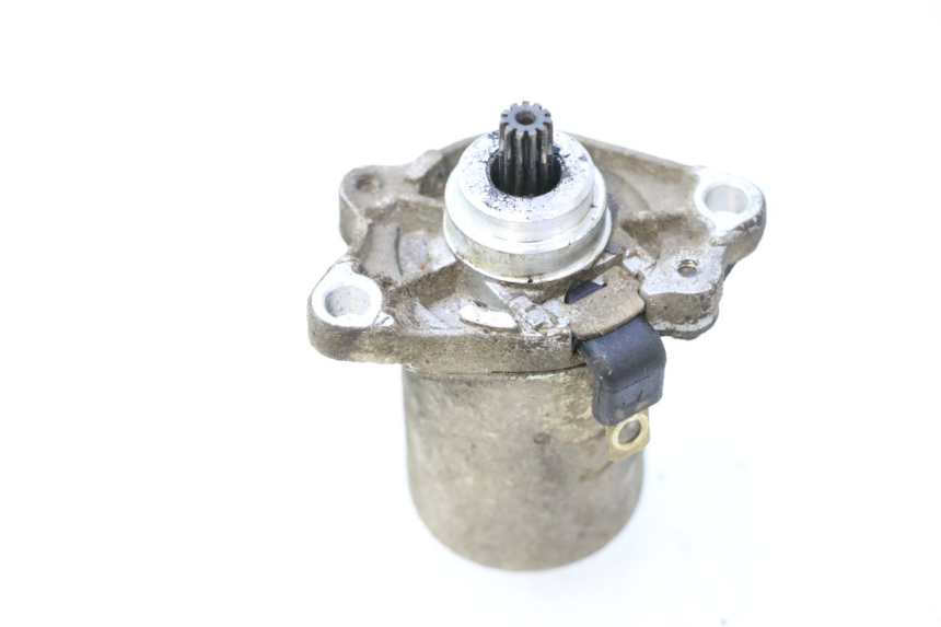 photo de STARTMOTOR PEUGEOT TKR TREKKER FURIOUS 50 (2005 - 2014) - Detail van het onderdeel