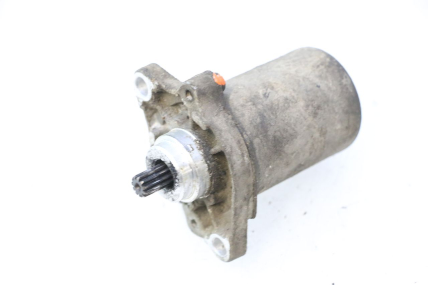 photo de STARTMOTOR PEUGEOT TKR TREKKER FURIOUS 50 (2005 - 2014) - Andere kijkhoek