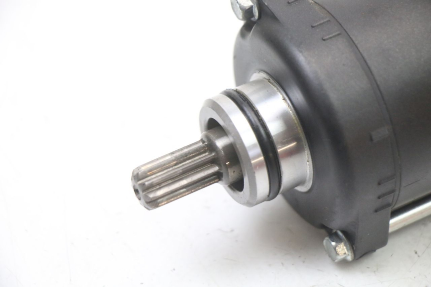 photo de STARTMOTOR YAMAHA TRACER 7 700 (2020 - 2024) - Detail van het onderdeel