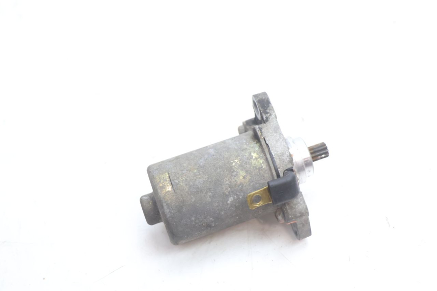 photo de STARTMOTOR PEUGEOT TREKKER 50 (1995 - 2004) - Andere kijkhoek