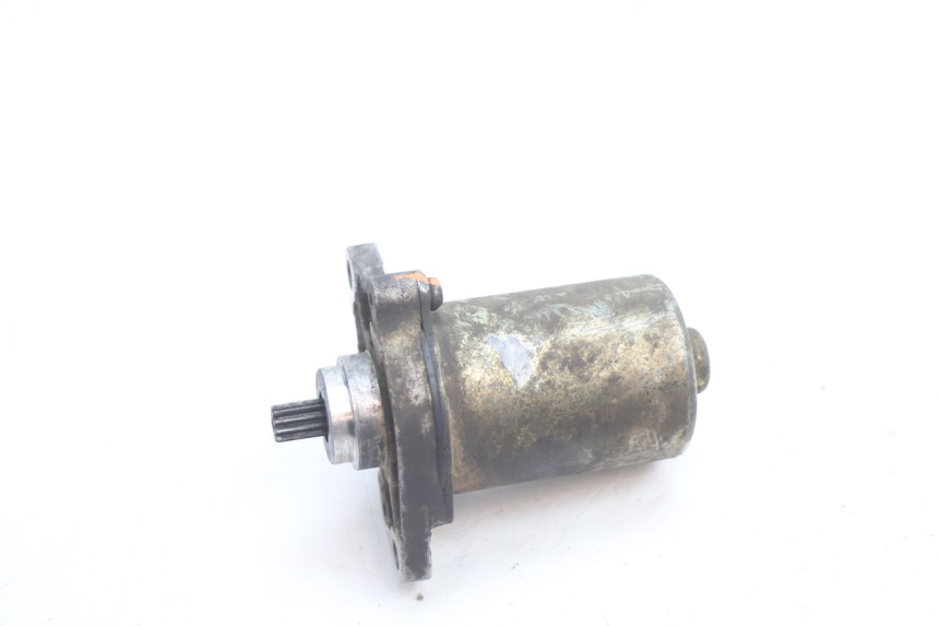 photo de STARTMOTOR PEUGEOT TREKKER 50 (1995 - 2004) - Zoom op gebruiksstaat
