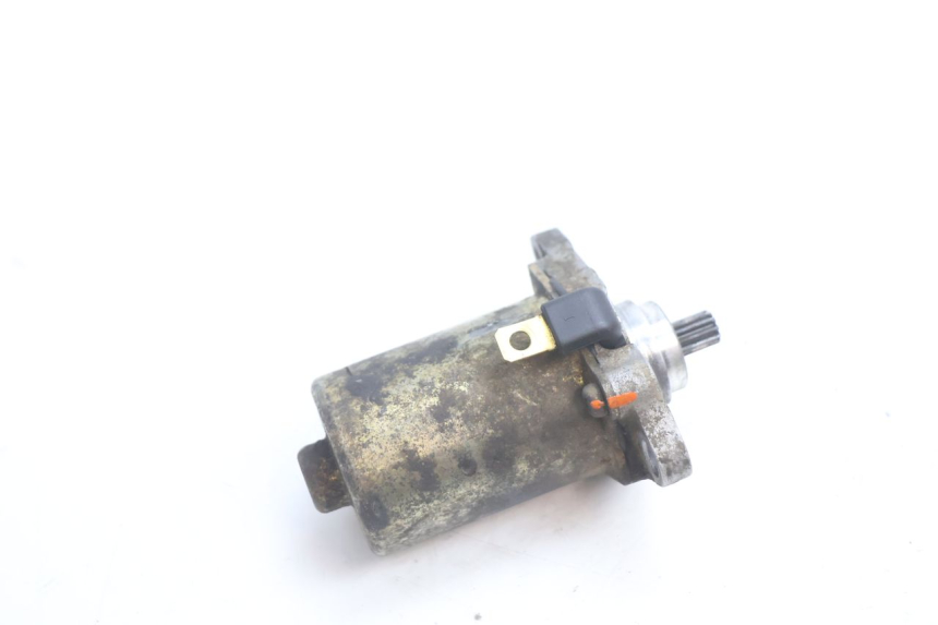photo de STARTMOTOR PEUGEOT TREKKER 50 (1995 - 2004) - Andere kijkhoek