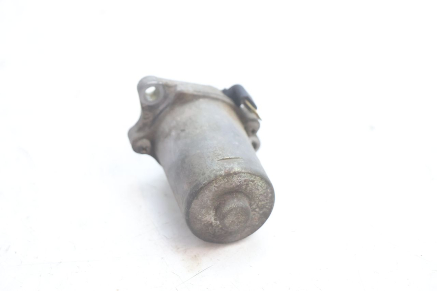 photo de STARTMOTOR PEUGEOT TREKKER 50 (1995 - 2004) - Bevestigingspunten