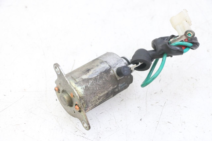 photo de STARTMOTOR PEUGEOT TWEET 4T 50 (2014 - 2019) - Zoom op gebruiksstaat