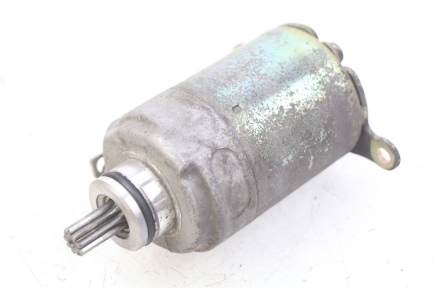 photo de STARTMOTOR PEUGEOT TWEET 125 (2010 - 2017) - Detail van het onderdeel