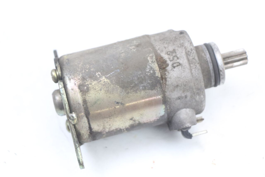 photo de STARTMOTOR PEUGEOT TWEET 125 (2018 - 2021) - Zoom op gebruiksstaat