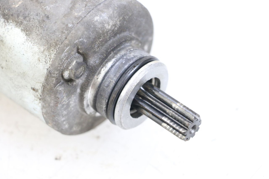 photo de STARTMOTOR SUZUKI UH BURGMAN 125 (2002 - 2006) - Zoom op gebruiksstaat