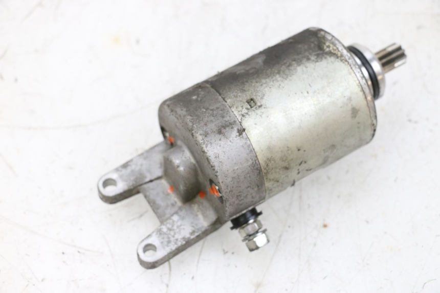 photo de STARTMOTOR PIAGGIO VESPA GTS SUPER IE 125 (2009 - 2016) - Detail van het onderdeel