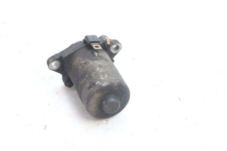 photo de STARTMOTOR PIAGGIO VESPA S 2T 50 (2007 - 2014) - Bevestigingspunten