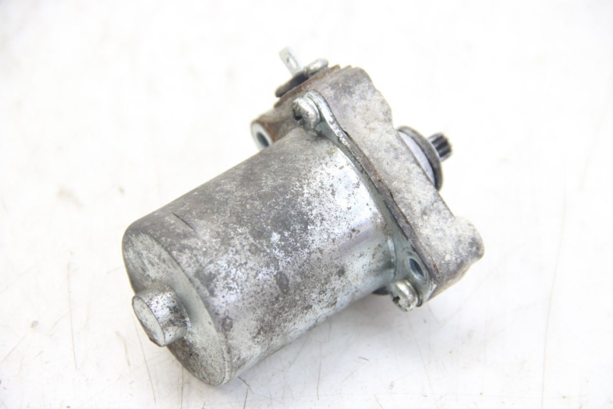 photo de STARTMOTOR HONDA VISION NSC R 50 (2013 - 2015) - Zoom op gebruiksstaat