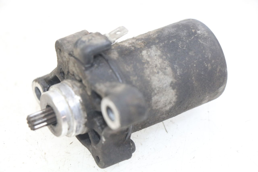 photo de STARTMOTOR KYMCO VITALITY 2T 50 (2004 - 2010) - Hoofdaanzicht