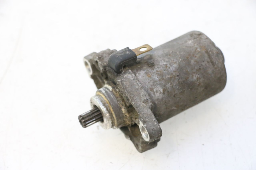 photo de STARTMOTOR PEUGEOT VIVACITY NEW 2T 50 (2008 - 2017) - Detail van het onderdeel
