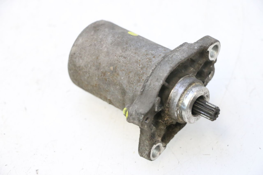 photo de STARTMOTOR PEUGEOT VIVACITY NEW 2T 50 (2008 - 2017) - Zoom op gebruiksstaat