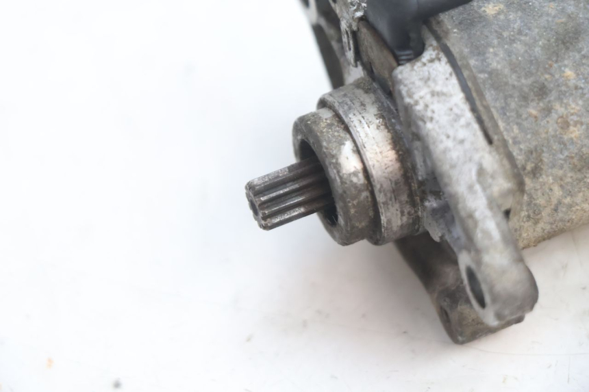 photo de STARTMOTOR PEUGEOT VIVACITY 50 (2004 - 2009) - Detail van het onderdeel