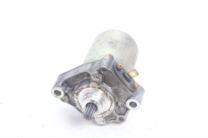 photo de STARTMOTOR PEUGEOT VIVACITY 100 (1999 - 2008) - Technische close-up