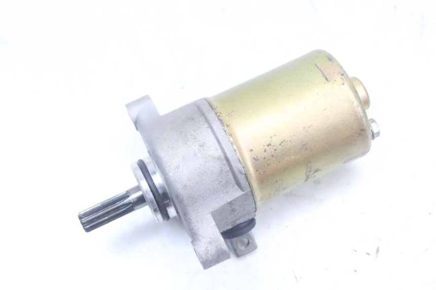 photo de STARTMOTOR YAMAHA XMAX X-MAX 125 (2006 - 2009) - Zoom op gebruiksstaat