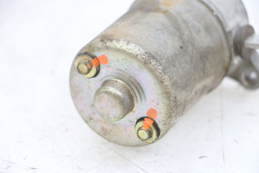 photo de STARTMOTOR YAMAHA XMAX X-MAX 125 (2006 - 2009) - Zoom op gebruiksstaat