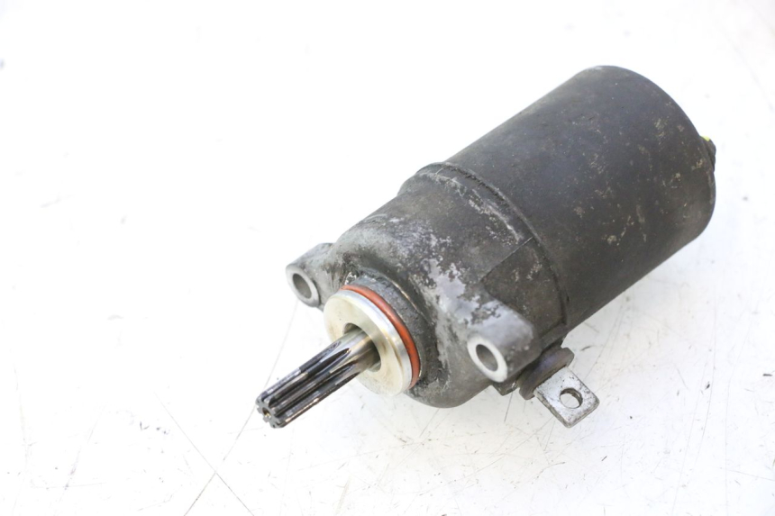 photo de STARTMOTOR YAMAHA XMAX X-MAX 125 (2006 - 2009) - Zoom op gebruiksstaat