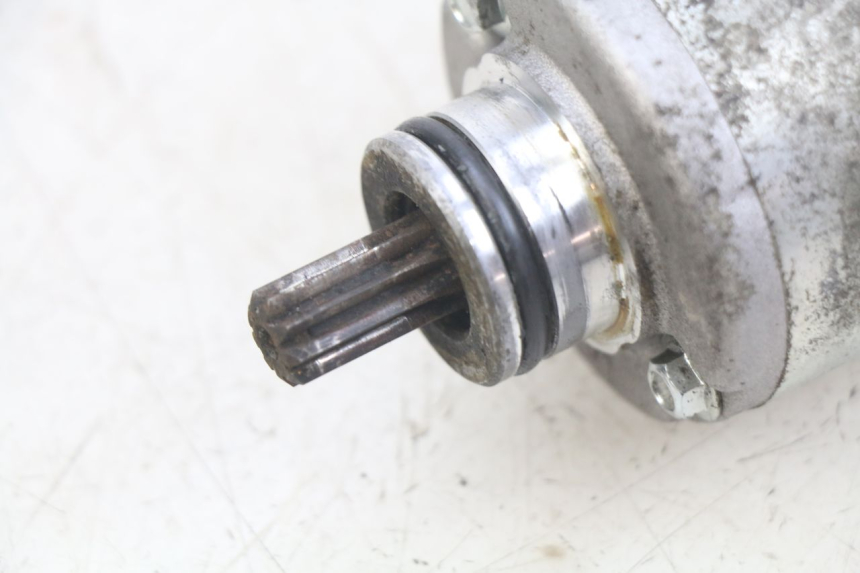 photo de STARTMOTOR PIAGGIO XEVO - X EVO 125 (2007 - 2017) - Andere kijkhoek