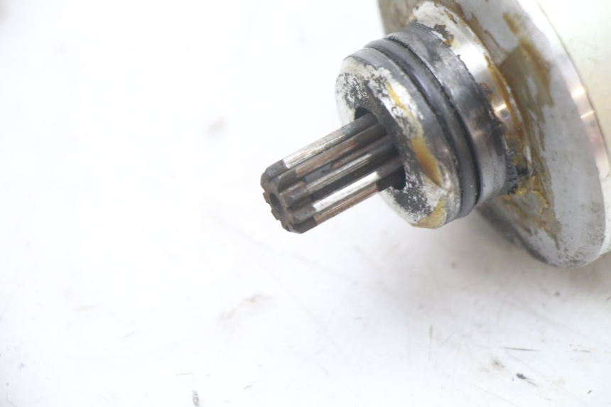 photo de STARTMOTOR PIAGGIO XEVO - X EVO 125 (2007 - 2017) - Zoom op gebruiksstaat