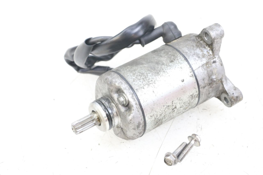 photo de STARTMOTOR YAMAHA XJS DIVERSION 600 (1997 - 1999) - Detail van het onderdeel