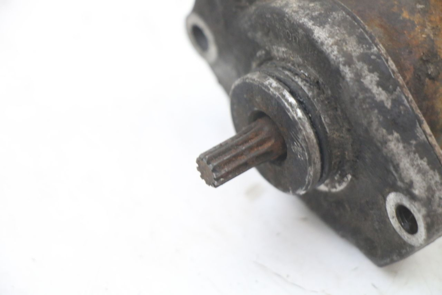 photo de STARTMOTOR YAMAHA BW'S NG NEXT GENERATION 50 (1996 - 2003) - Zoom op gebruiksstaat