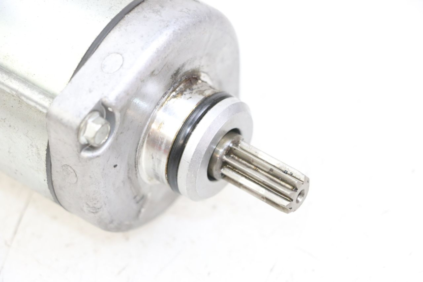 photo de STARTMOTOR YAMAHA FZ1 FAZER 1000 (2007 - 2009) - Technische close-up