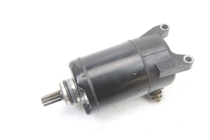 photo de STARTMOTOR YAMAHA FZS FAZER 600 (2001 - 2003) - Zoom op gebruiksstaat