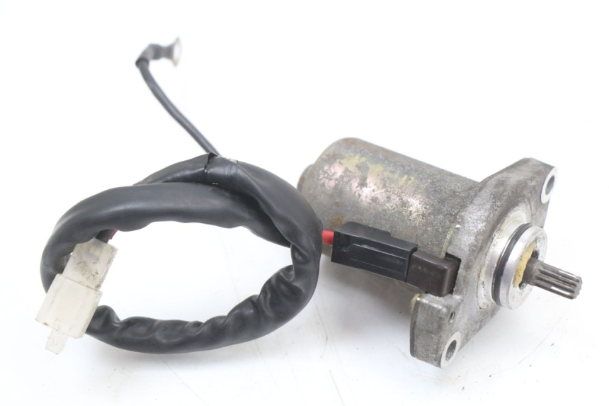 photo de STARTMOTOR YAMAHA YE ZEST 50 (1992 - 1998) - Hoofdaanzicht