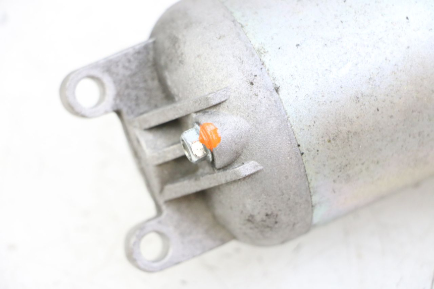 photo de STARTMOTOR YAMAHA YP MAJESTY 125 (2002 - 2006) - Technische close-up