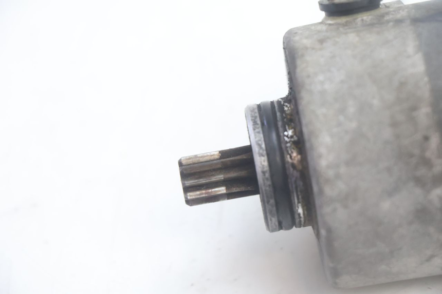 photo de STARTMOTOR YAMAHA YP MAJESTY 125 (2007 - 2010) - Detail van het onderdeel