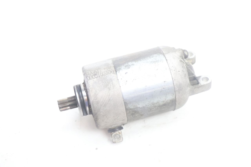 photo de STARTMOTOR YAMAHA YP MAJESTY 125 (2007 - 2010) - Zoom op gebruiksstaat