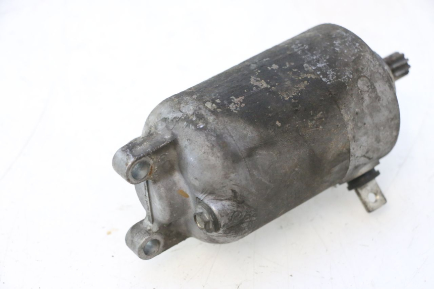 photo de STARTMOTOR YAMAHA YP MAJESTY 125 (1998 - 2001) - Detail van het onderdeel