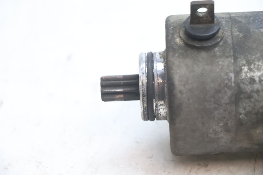 photo de STARTMOTOR YAMAHA YP MAJESTY 125 (2002 - 2006) - Detail van het onderdeel