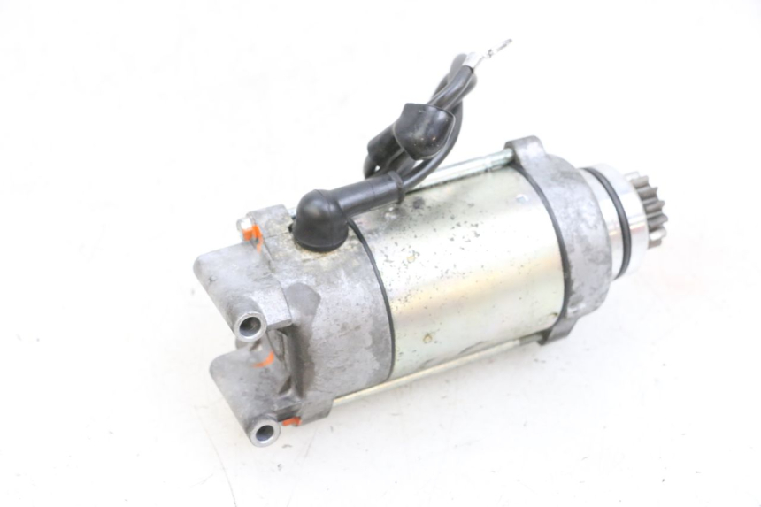 photo de STARTMOTOR KAWASAKI ZR 7 750 (1999 - 2004) - Detail van het onderdeel