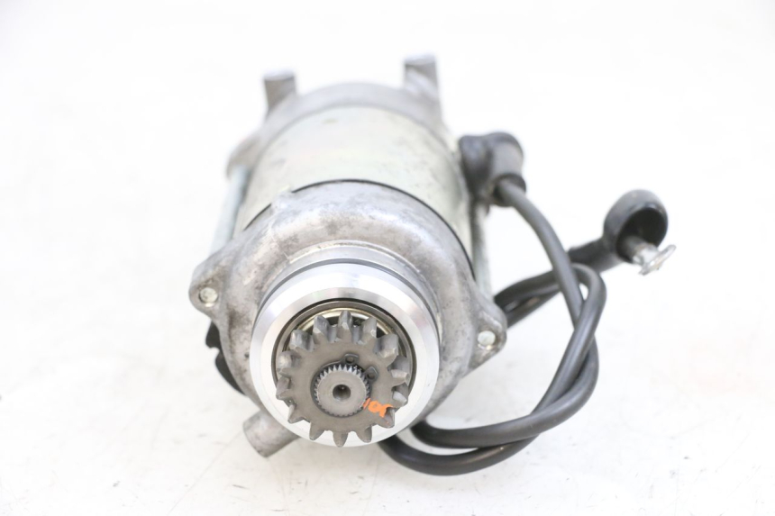 photo de STARTMOTOR KAWASAKI ZR 7 750 (1999 - 2004) - Andere kijkhoek